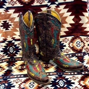 Corral teen butterfly boots size
